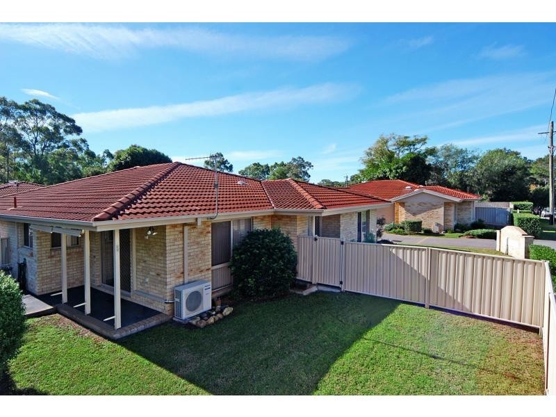 1/22 Mattes Way, Bomaderry NSW 2541