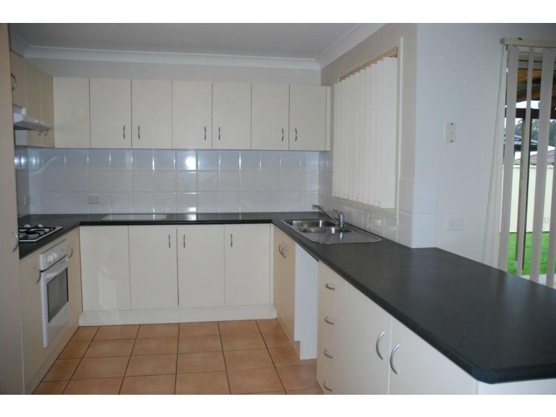 102 Isa, Worrigee NSW 2540