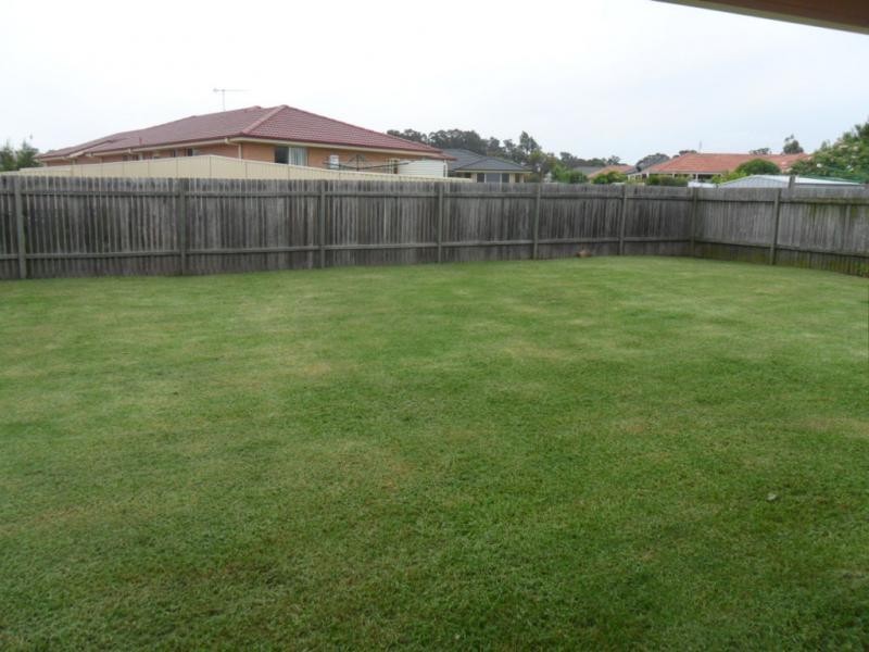 6 Eucalyptus Avenue, Worrigee NSW 2540