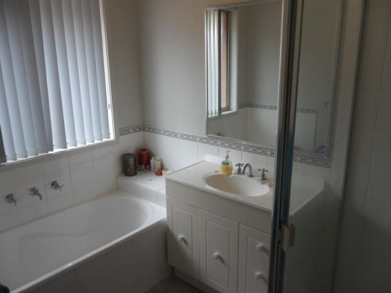 6 Eucalyptus Avenue, Worrigee NSW 2540