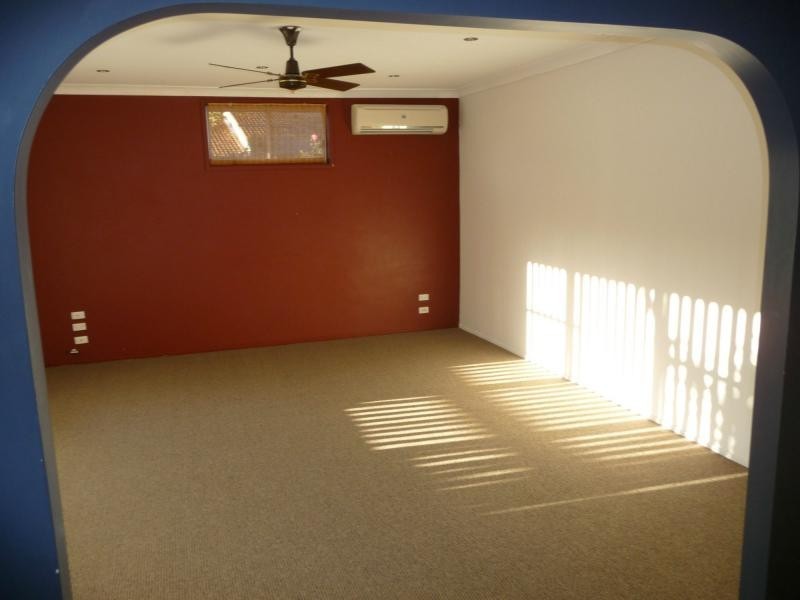 18 Hale Avenue, Nowra NSW 2541