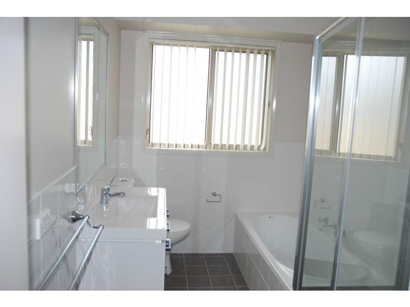 127a Meroo, Bomaderry NSW 2541