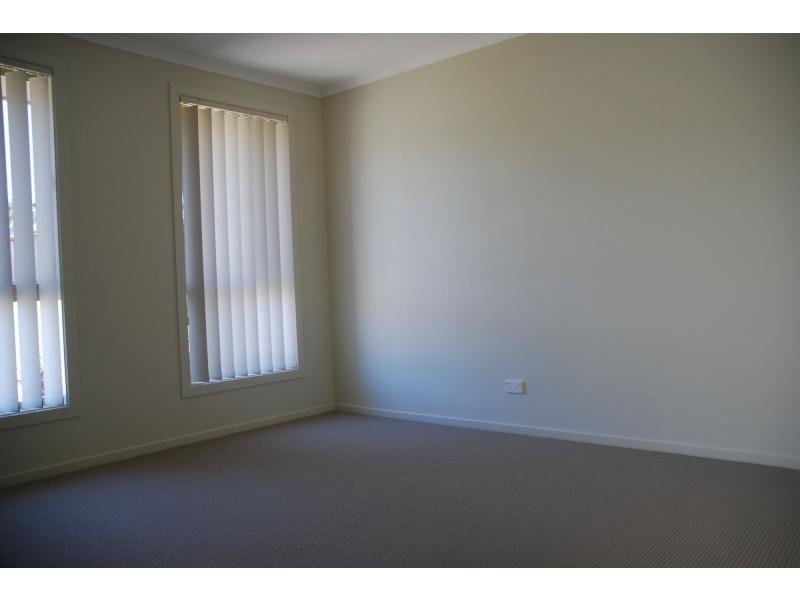 6 Doreen Court, West Nowra NSW 2541