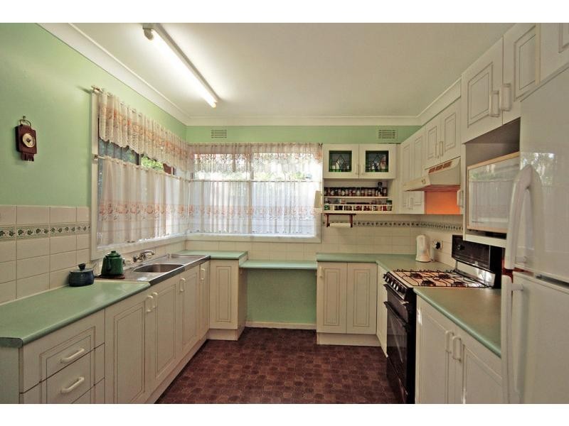 3 Elder Crescent, Nowra NSW 2541
