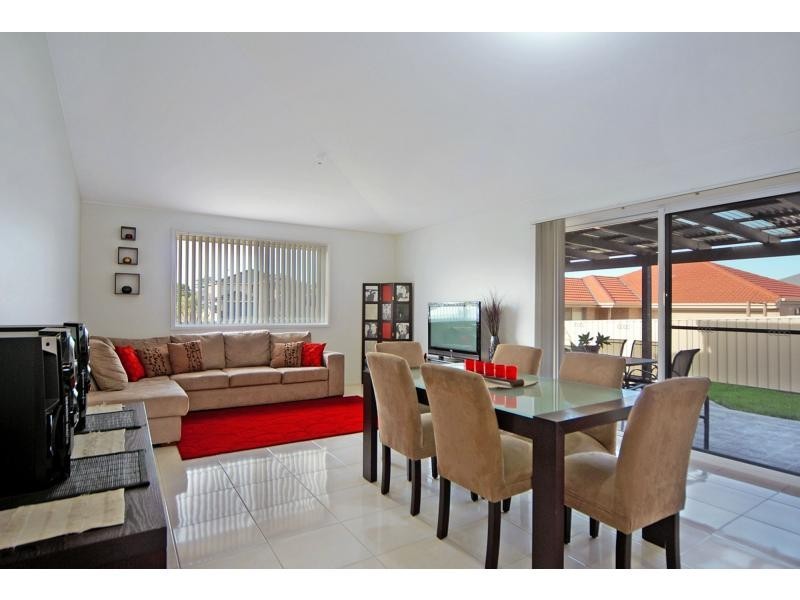 20 Blue Bell Way, Worrigee NSW 2540