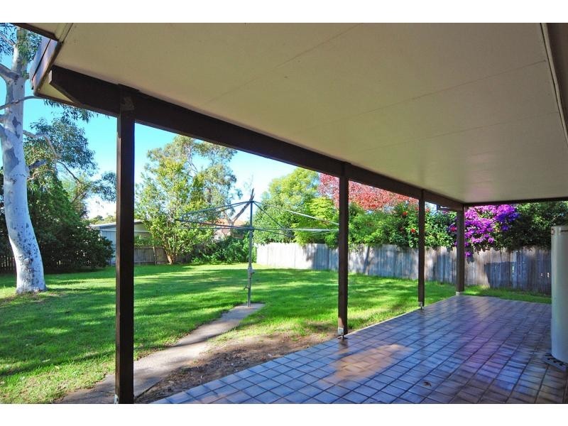 2 Crawford Drive, North Nowra NSW 2541