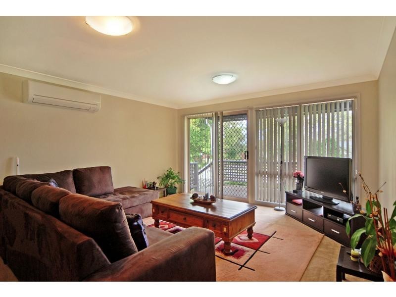 6/33 Lynburn Avenue, Bomaderry NSW 2541