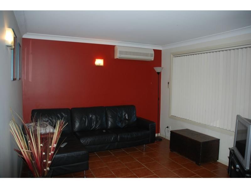 5 Tulla Road, West Nowra NSW 2541