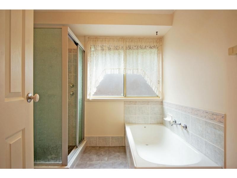 136 McMahons Road, North Nowra NSW 2541