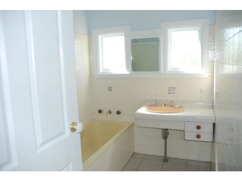 65 St Anns Street, Nowra NSW 2541