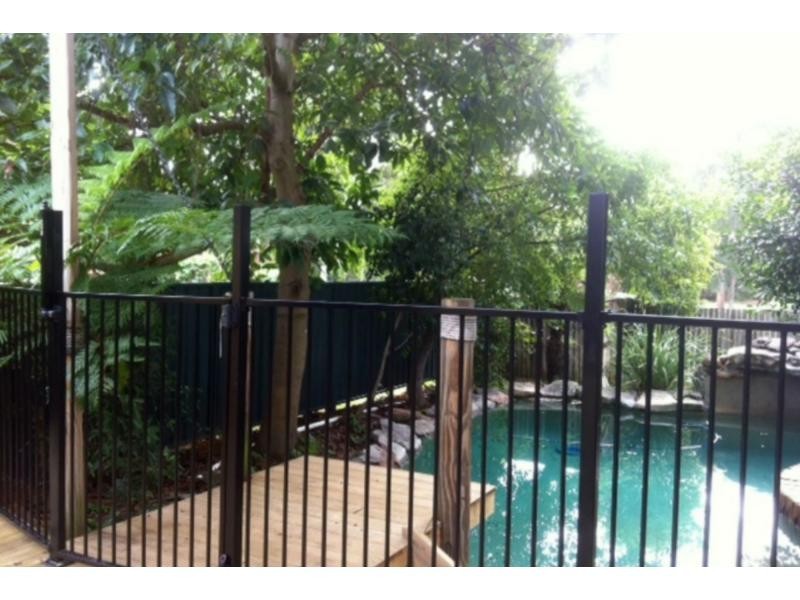 25 Page Avenue, North Nowra NSW 2541