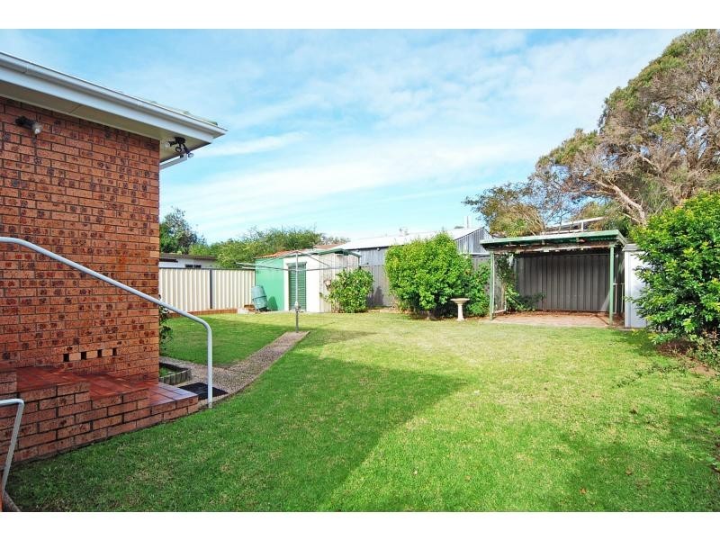 80 Albert Street, Nowra NSW 2541