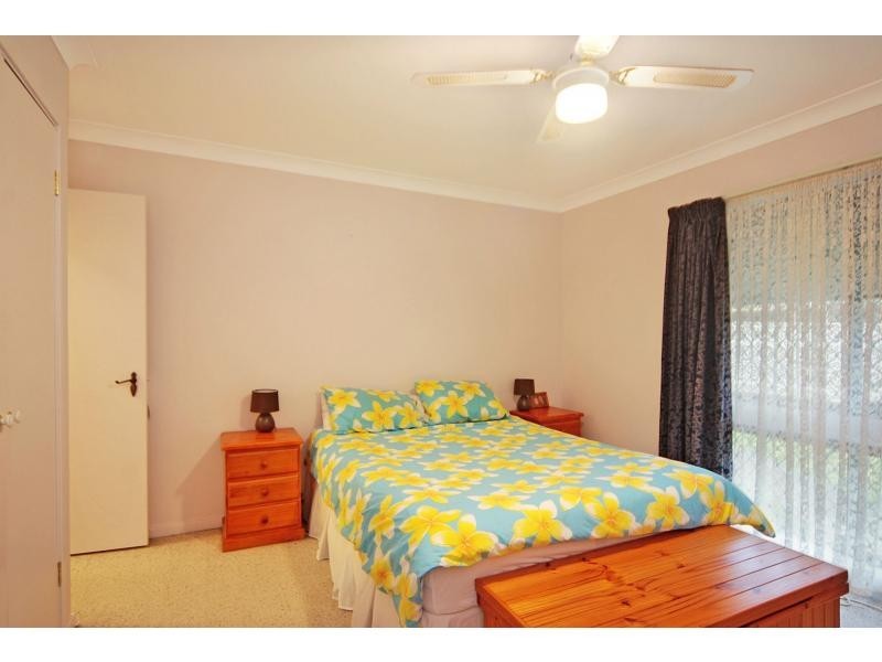 2/2 Campbell Place, Nowra NSW 2541