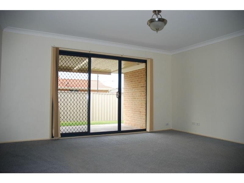 18 Mintbush Crescent, Worrigee NSW 2540