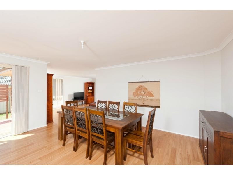 19 Kardella Avenue, Nowra NSW 2541