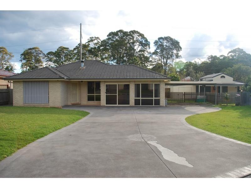 1 Lightwood Drive, West Nowra NSW 2541