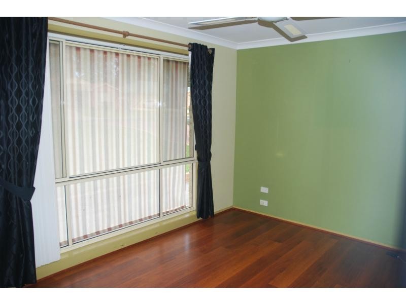 1 Lightwood Drive, West Nowra NSW 2541