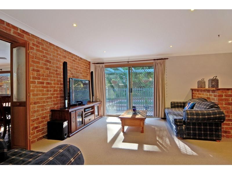 26 Lochaven Drive, Bangalee NSW 2541