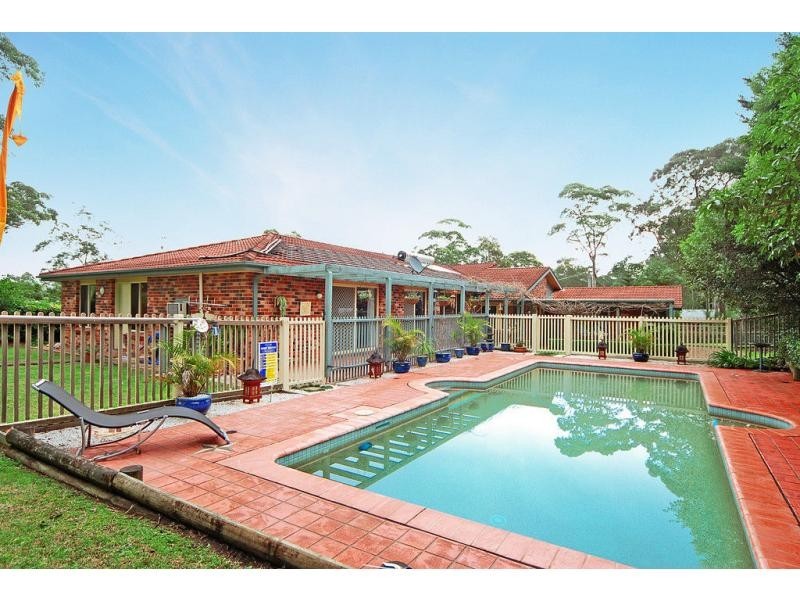26 Lochaven Drive, Bangalee NSW 2541