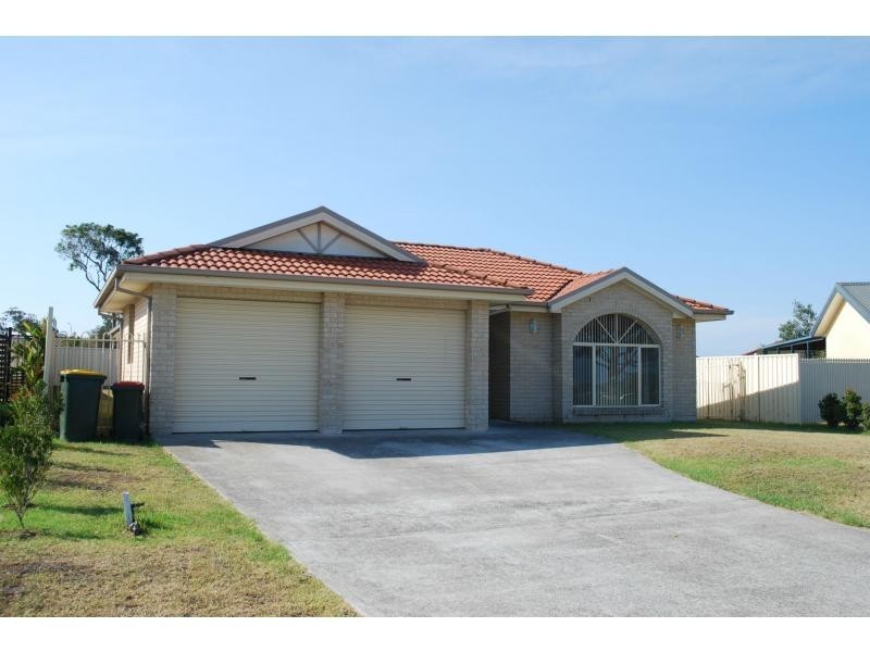5 Guinea FLower Crescent, Worrigee NSW 2540
