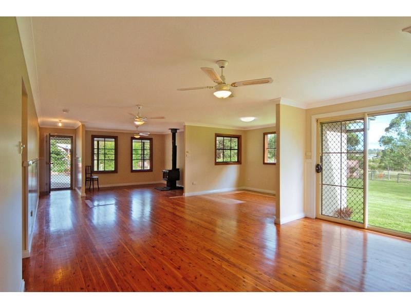 165 Cabbage Tree Lane, Nowra Hill NSW 2540