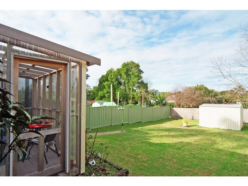 1/4 Karowa Street, Bomaderry NSW 2541