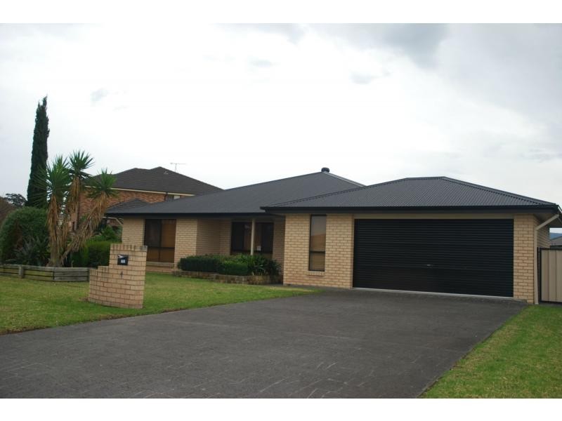 4 Mcternan Place, Worrigee NSW 2540