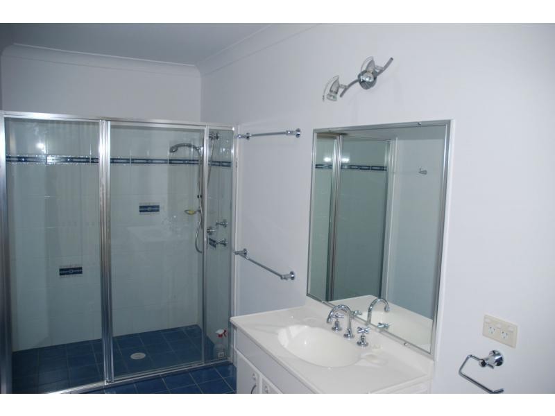 4 Mcternan Place, Worrigee NSW 2540