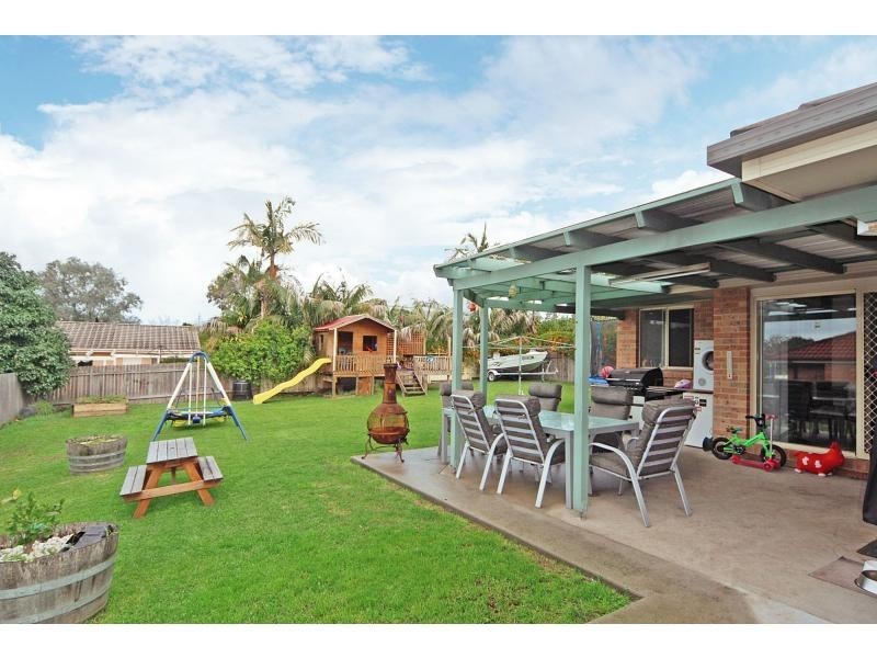 21 Hermes Crescent, Worrigee NSW 2540