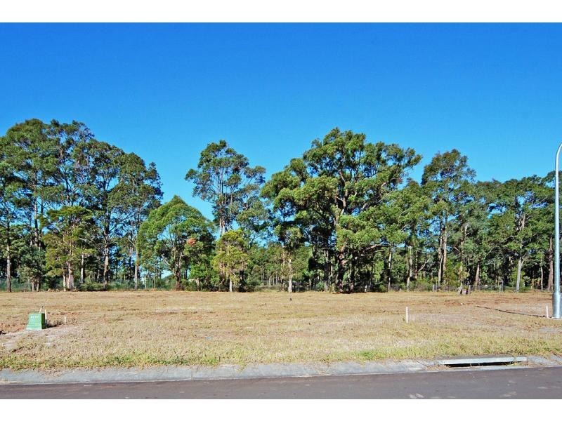 207 Denbigh Place, South Nowra NSW 2541