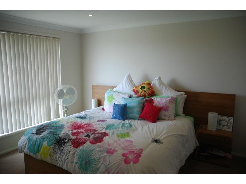 38 Blue Bell Way, Worrigee NSW 2540