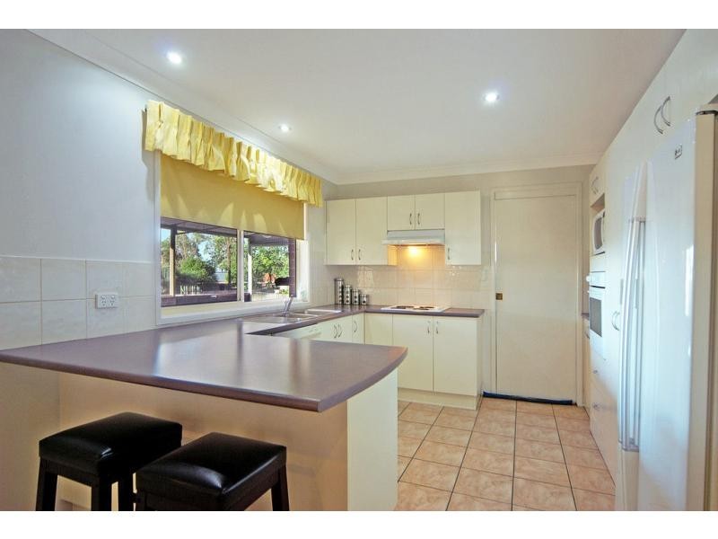 169 Cambewarra Road, Bomaderry NSW 2541