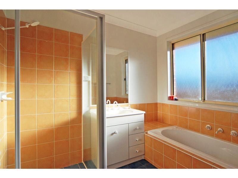 169 Cambewarra Road, Bomaderry NSW 2541