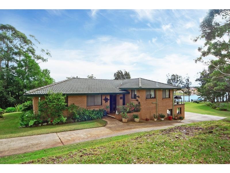 25 Corang Avenue, Sussex Inlet NSW 2540