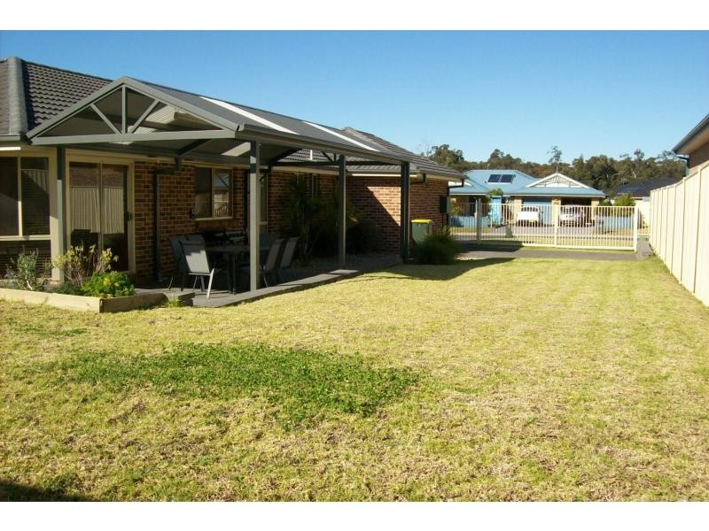 9 Blue Gum Way, North Nowra NSW 2541