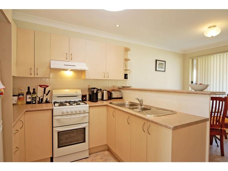 8 Denbigh Place, South Nowra NSW 2541