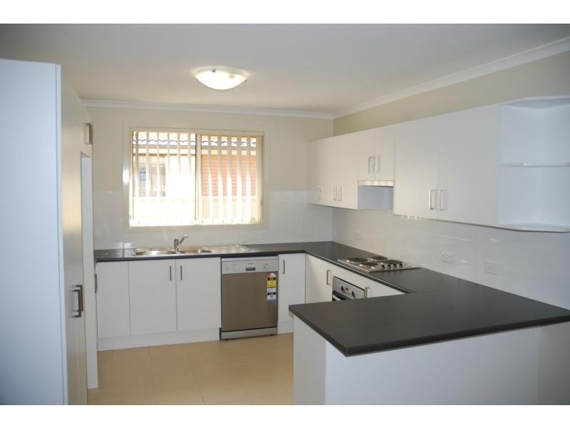 13 Candlebark Close, West Nowra NSW 2541