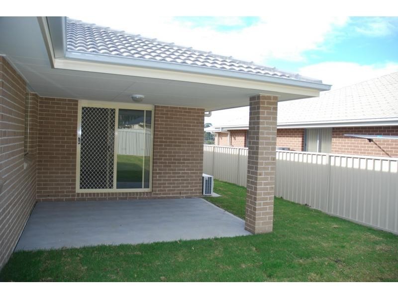 13 Candlebark Close, West Nowra NSW 2541