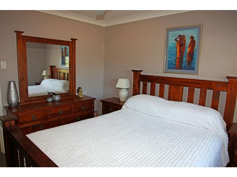 69 Salisbury Drive, Nowra NSW 2541