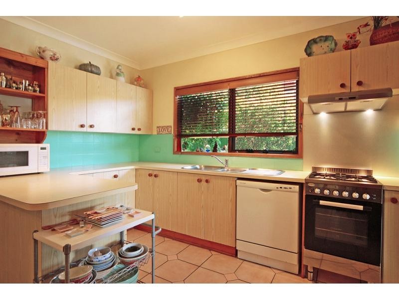 30 Page Avenue, North Nowra NSW 2541