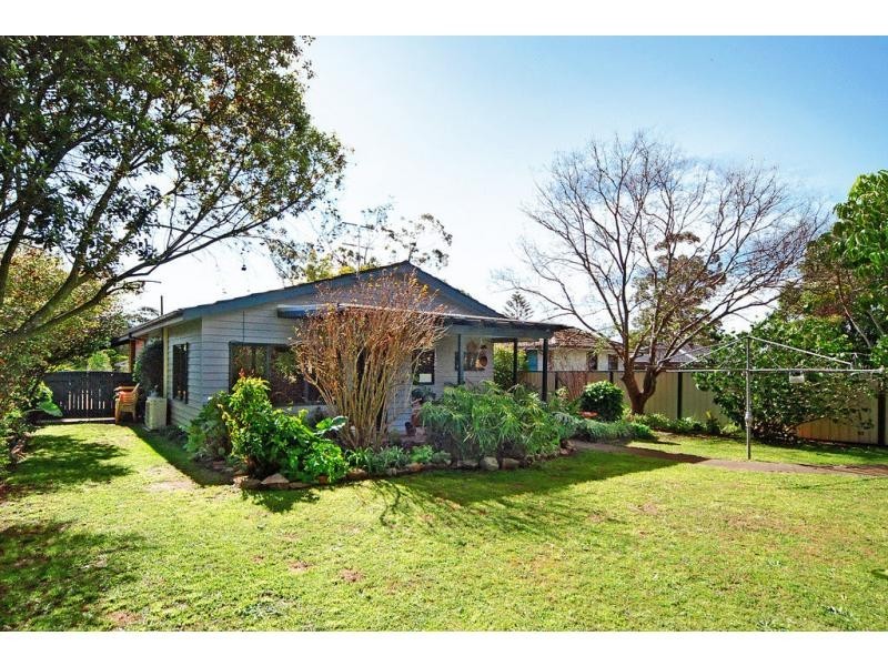 30 Page Avenue, North Nowra NSW 2541