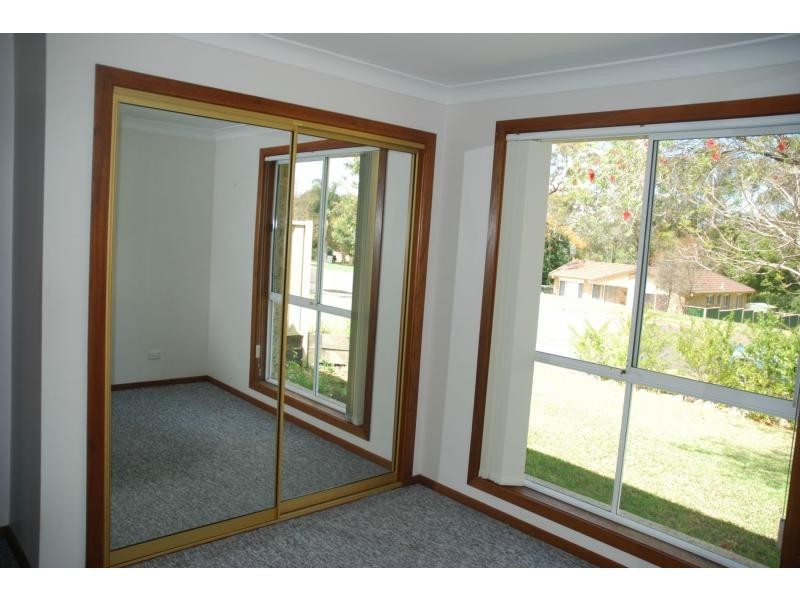 34 Peak Avenue, North Nowra NSW 2541