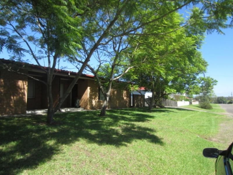 2/32 Birriley Street, Bomaderry NSW 2541