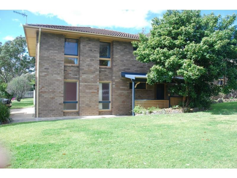 11 Phillip Drive, North Nowra NSW 2541