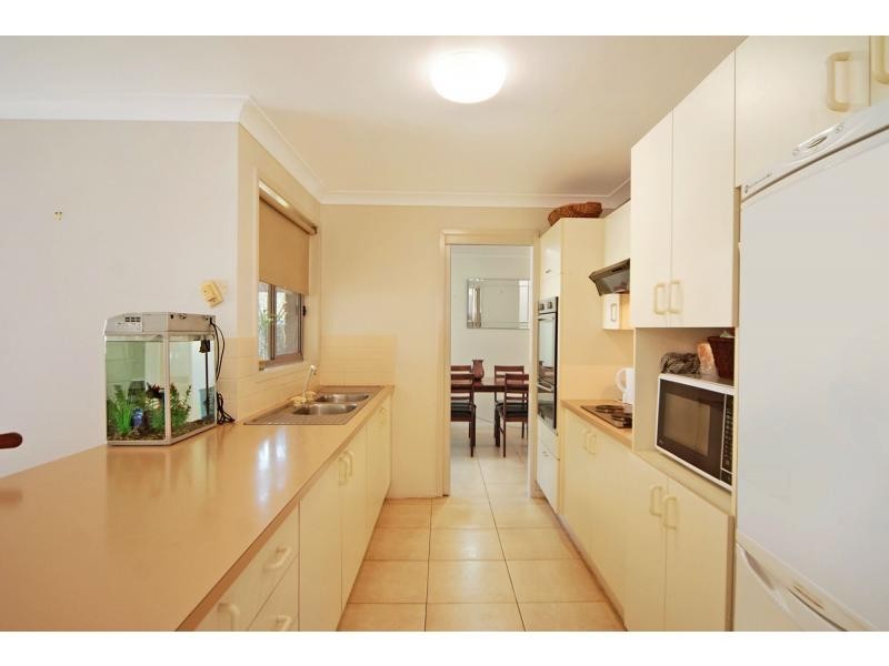 17 Peppermint Drive, Worrigee NSW 2540