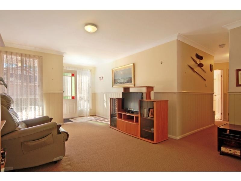 6/7 Hamilton Place, Bomaderry NSW 2541