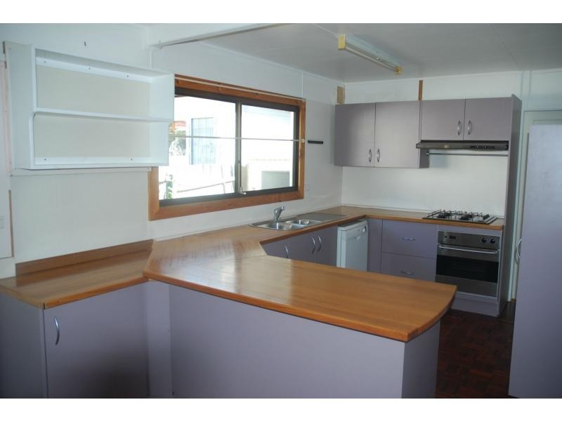 87a Shoalhaven Street, Nowra NSW 2541