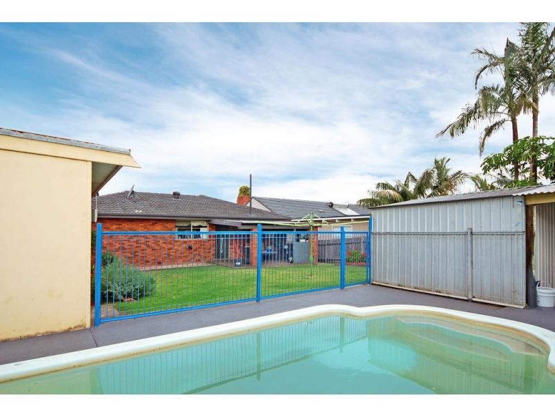 5 Hockey Street, Nowra NSW 2541