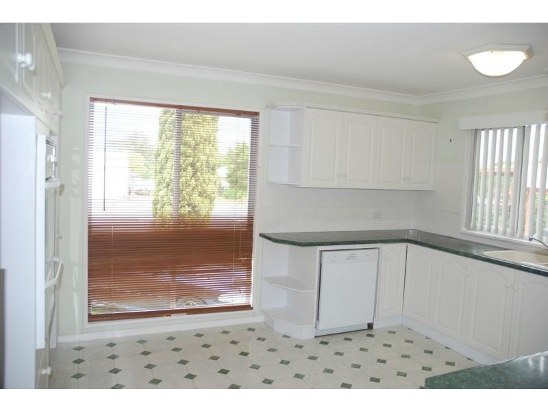 228 Kinghorne Street, Nowra NSW 2541