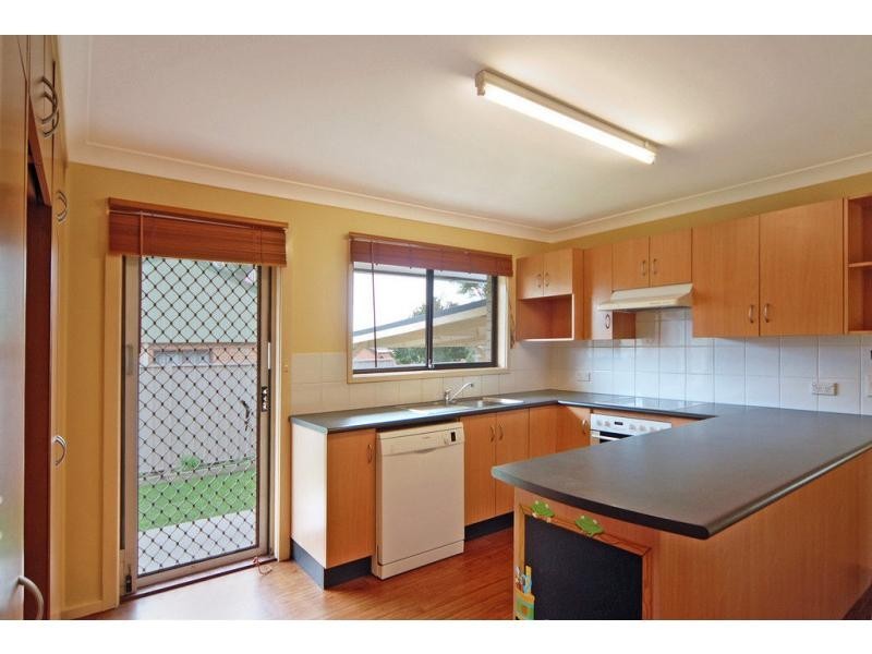 22 Allison Avenue, Nowra NSW 2541
